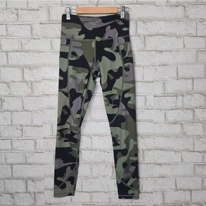 ZYIA Active camo leggings